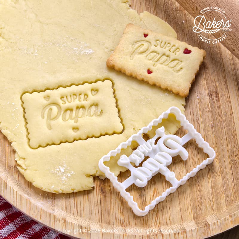 Emporte-pièce biscuit Super Papa Bakers’Tricks avec découpe rectangle festonnée et marquage sur pâte sablée
