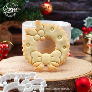 Emporte-pièce pour pâtisserie sur le thème des Noël en forme de couronne de Noël