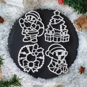 Emporte-pièces pour biscuits sur le thème de Noël en forme de père noël, sapin avec ses cadeaux, couronne de noël avec un beau noeud ainsi qu'un lutin tenant un cadeau
