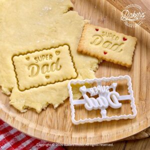 Emporte-pièce biscuit Super Dad Bakers’Tricks avec découpe sur pâte sablée